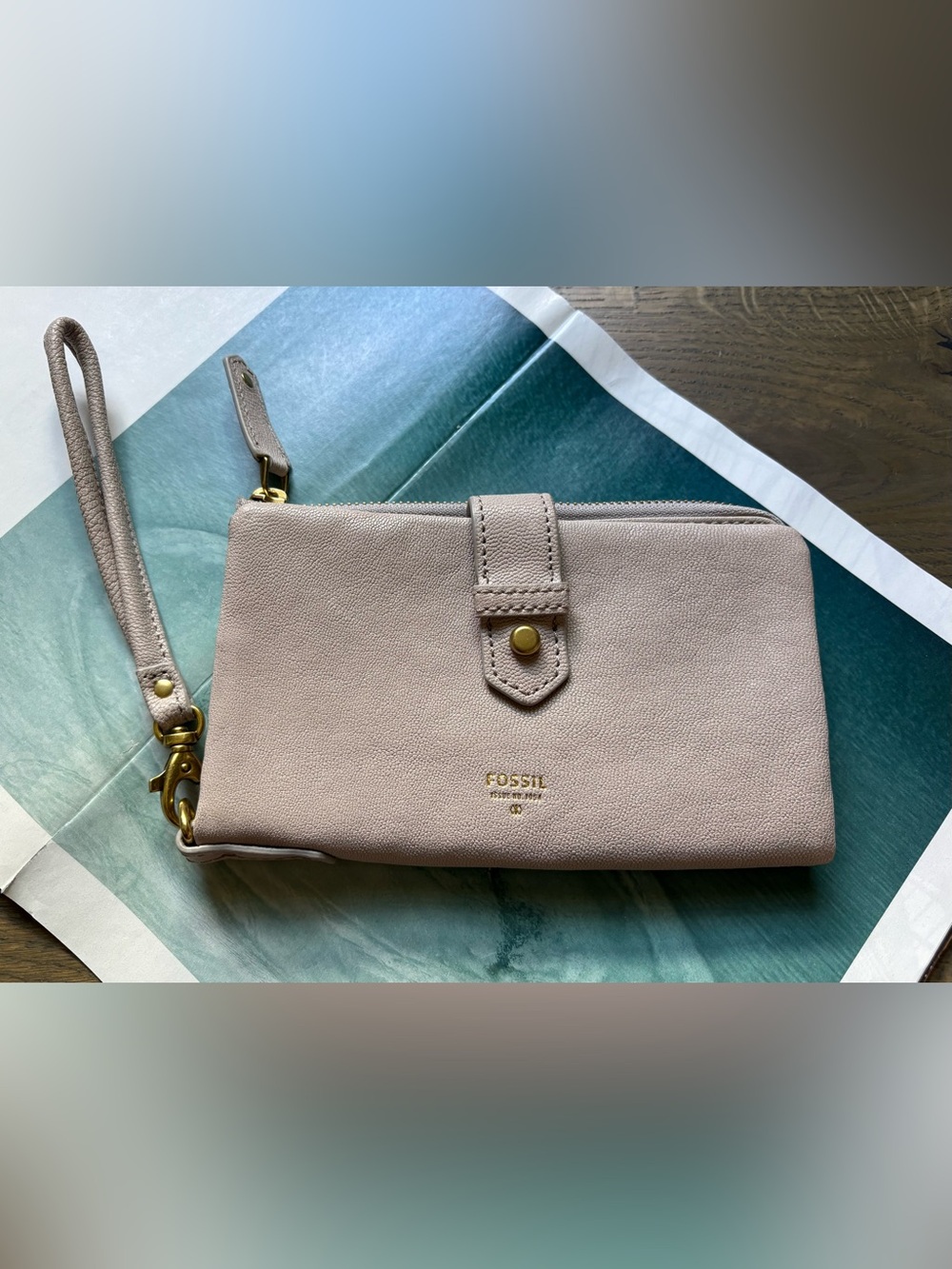 Fossil Goad Hide Leather Wristlet / Wallet Top Zipper Closure Pockets Light Gray